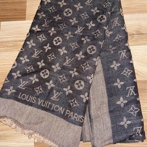 Louis Vuitton Scarf